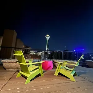  Apartment Cozy Downtown Retreat With Space Needle View United States